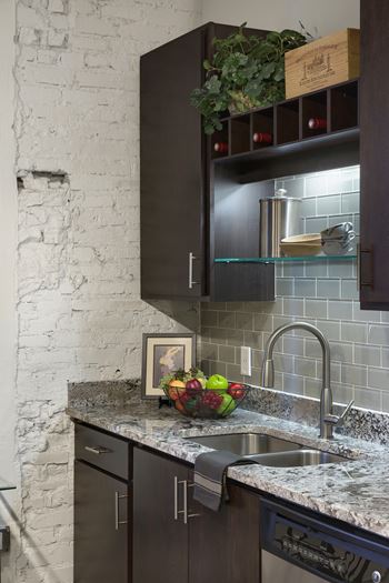 Built-in wine rack